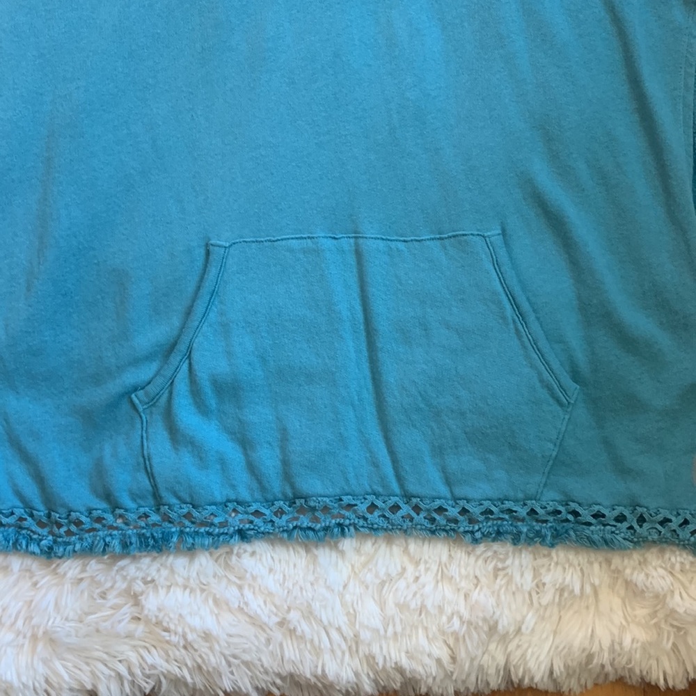 Victoria’s Secret Casual Teal Swimsuit Coverup - Picture 5 of 7